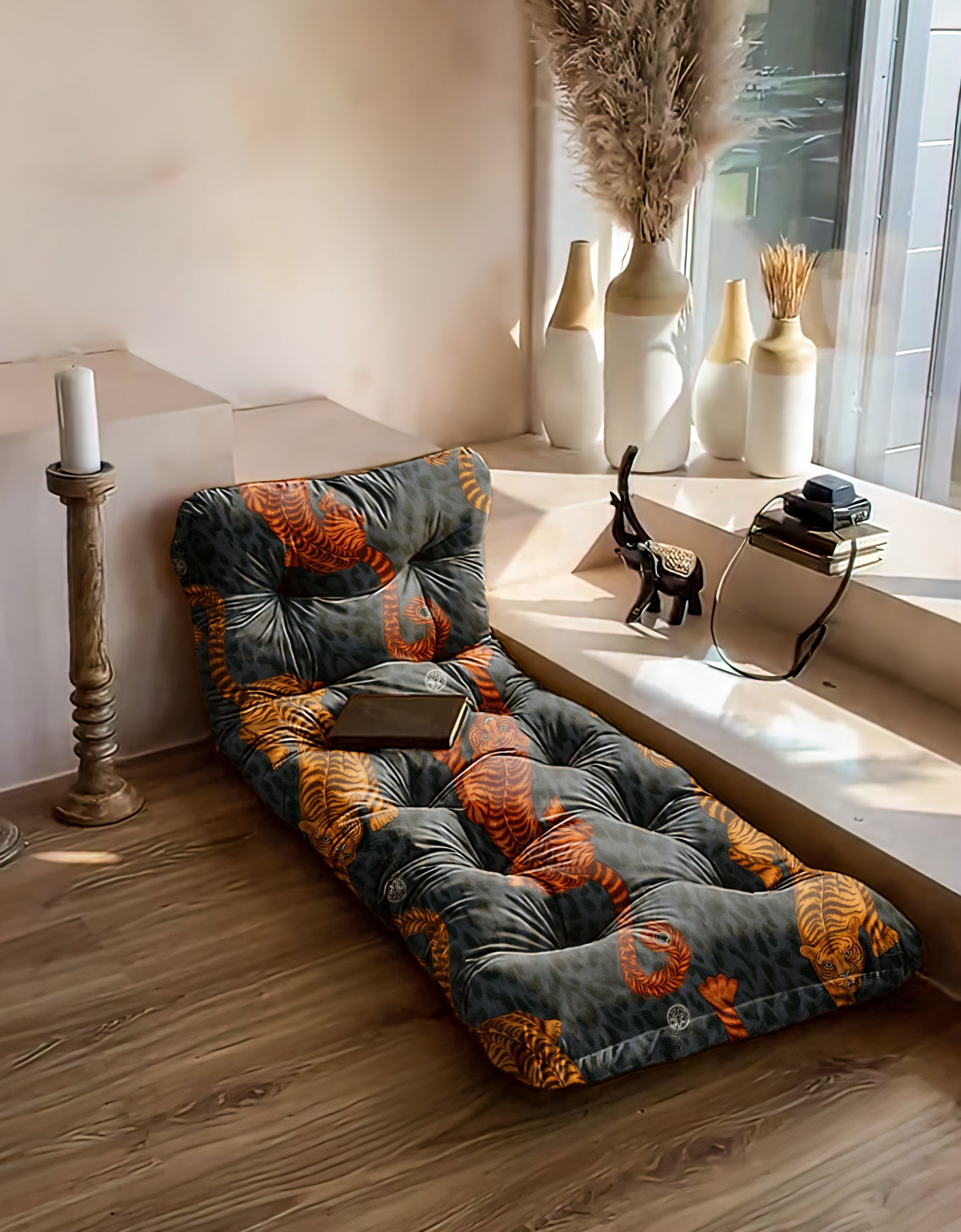 Twin tiger velvet floor seating