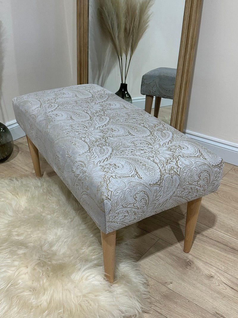 Premium champagne Footstool