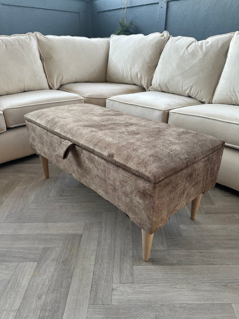 PREMIUM BROWN Ottoman seat