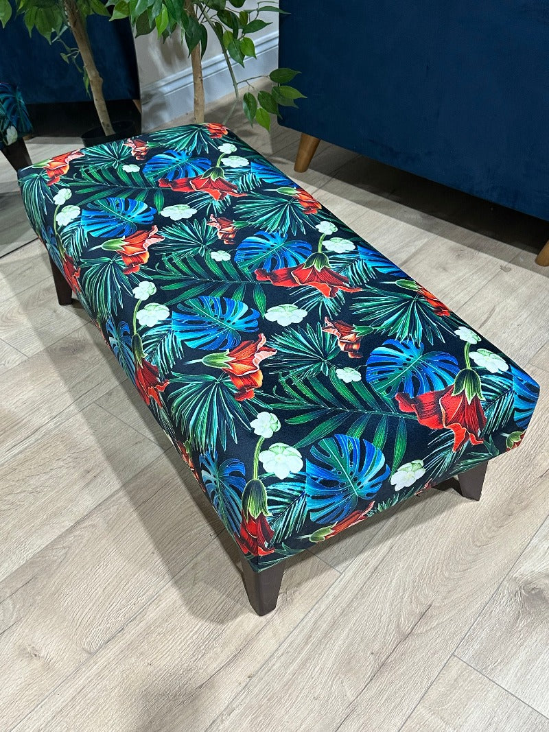 Blue jungle floral Footrest
