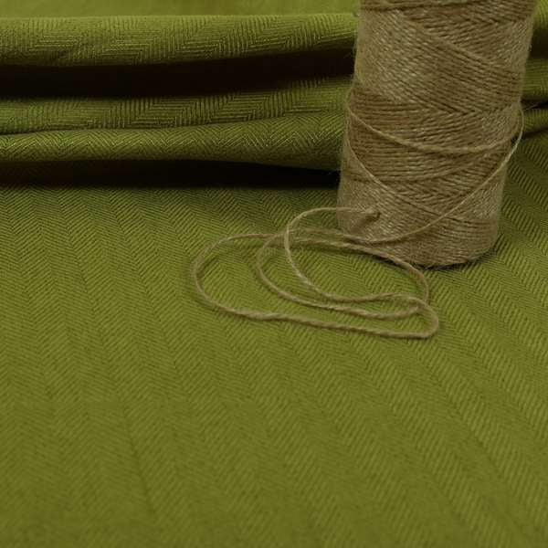 A00106 GREEN GRASS PER METER