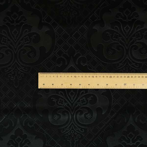 A00205 Black
