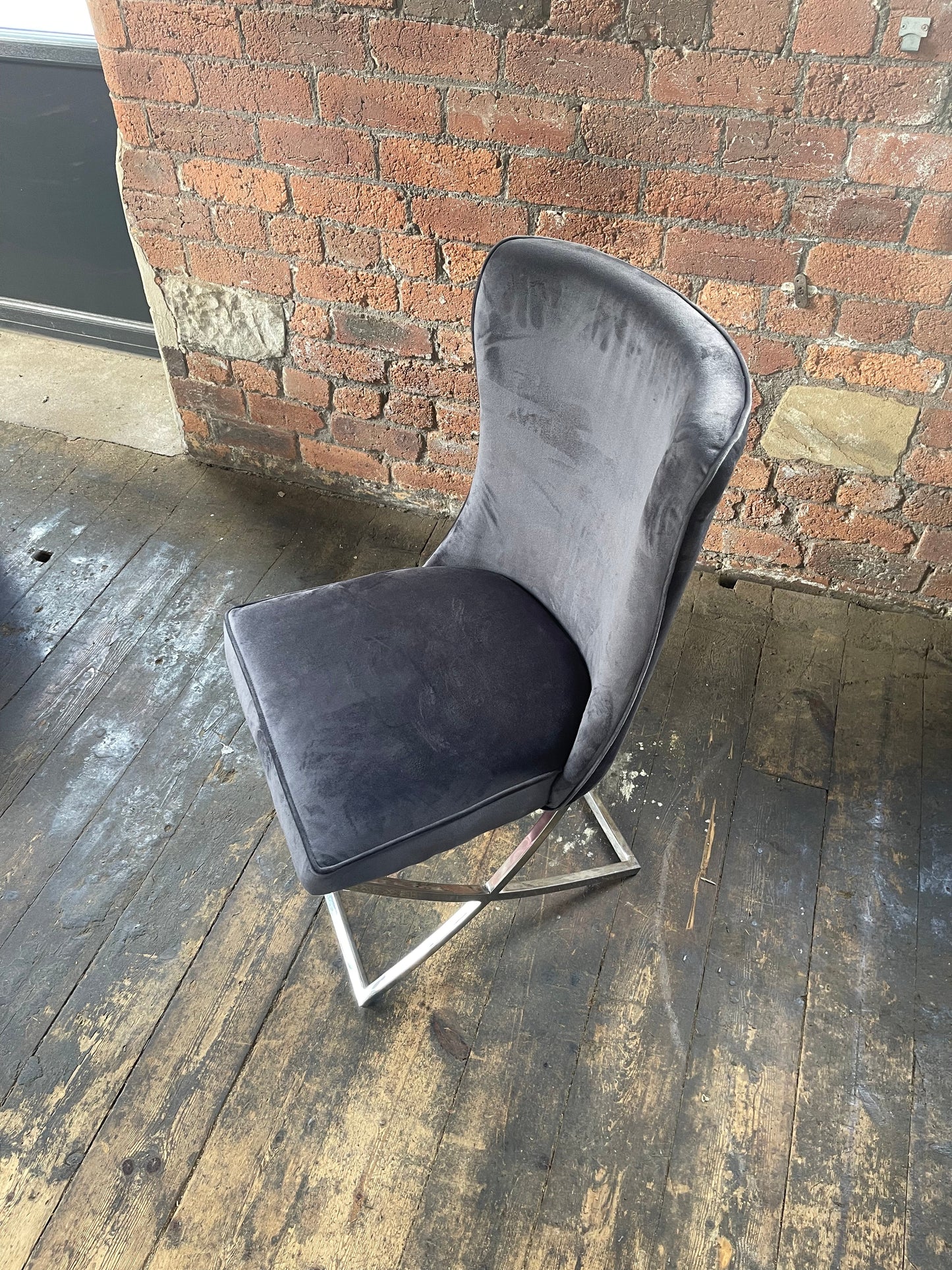 Curved Back Dark Grey Dining Room Chair