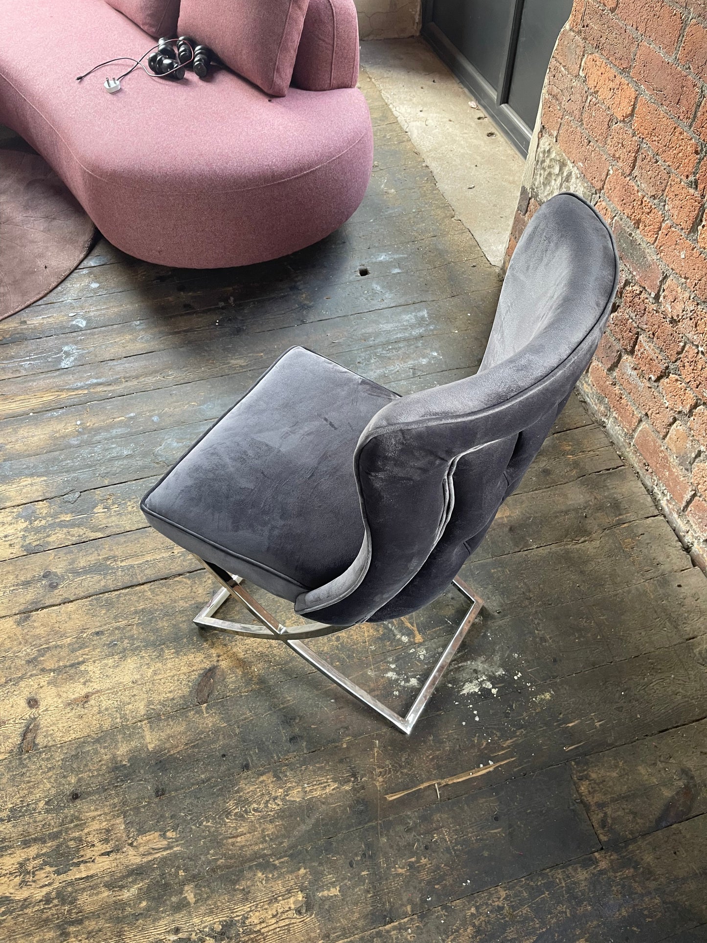 Curved Back Dark Grey Dining Room Chair