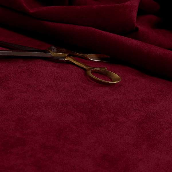 A00306 Cardinal Red