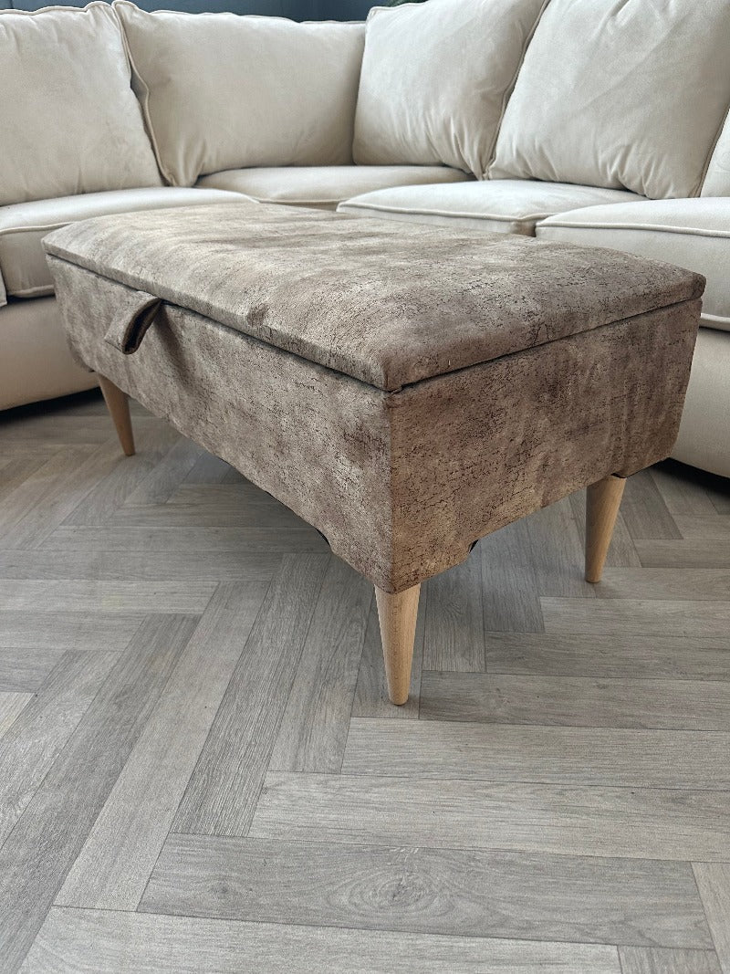 PREMIUM BROWN Ottoman seat