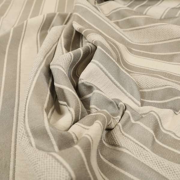 A00506 White Silver