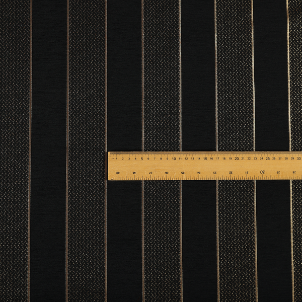 A00425 Black Gold