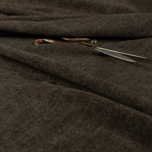 A04677 Brown