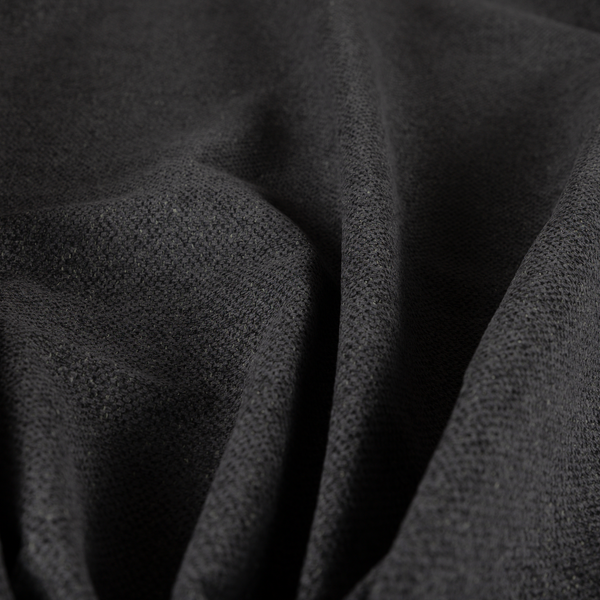 A04705 Black