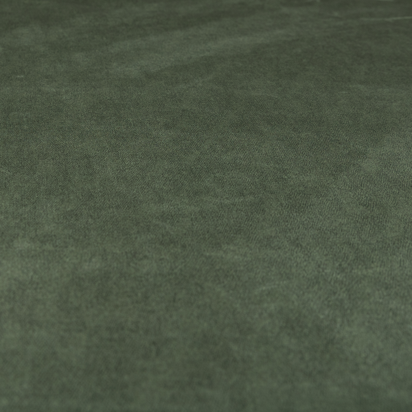 A04767 Green