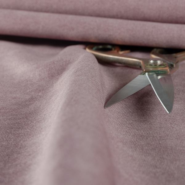 A04779 Pink