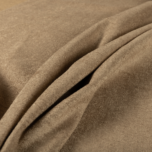 A00617 Camel Brown