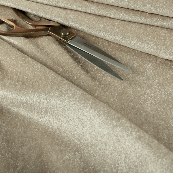 A00550 Beige
