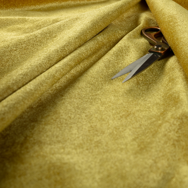 A00556 Yellow