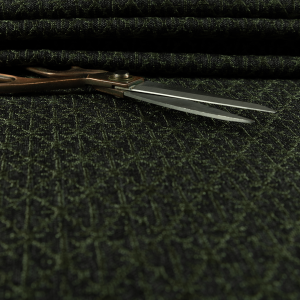 A00520 Black Green