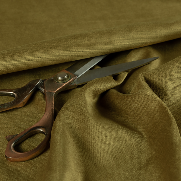 A00251 Green