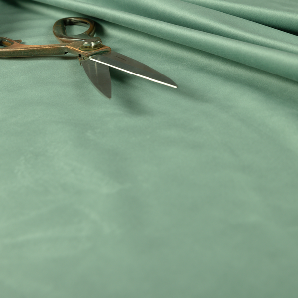 A00166 Green