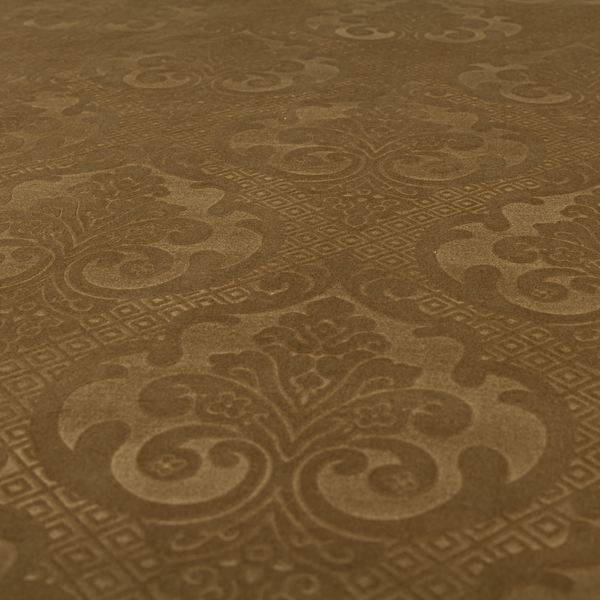 A00061 Gold