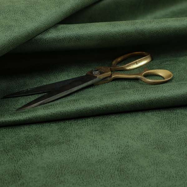 A01381 Green