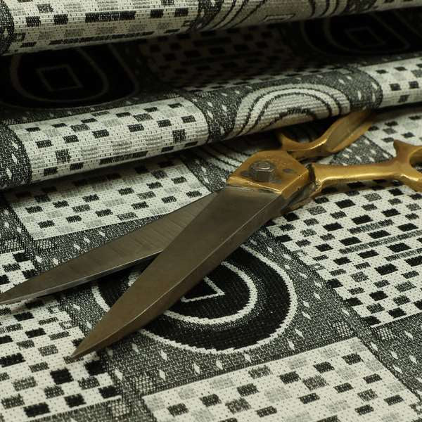 A02293 Black Grey White