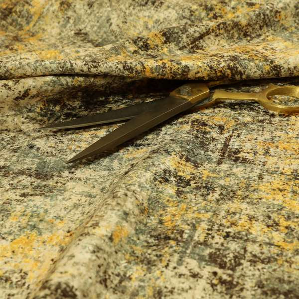 A01832 Brown Yellow Grey