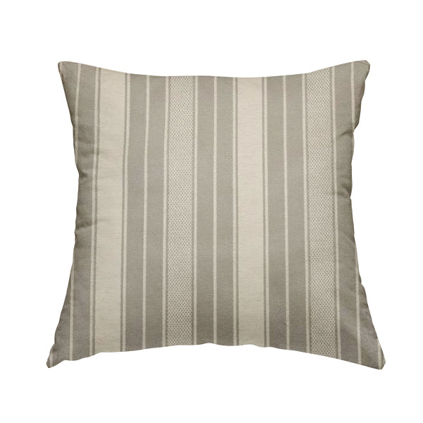 A00506 White Silver