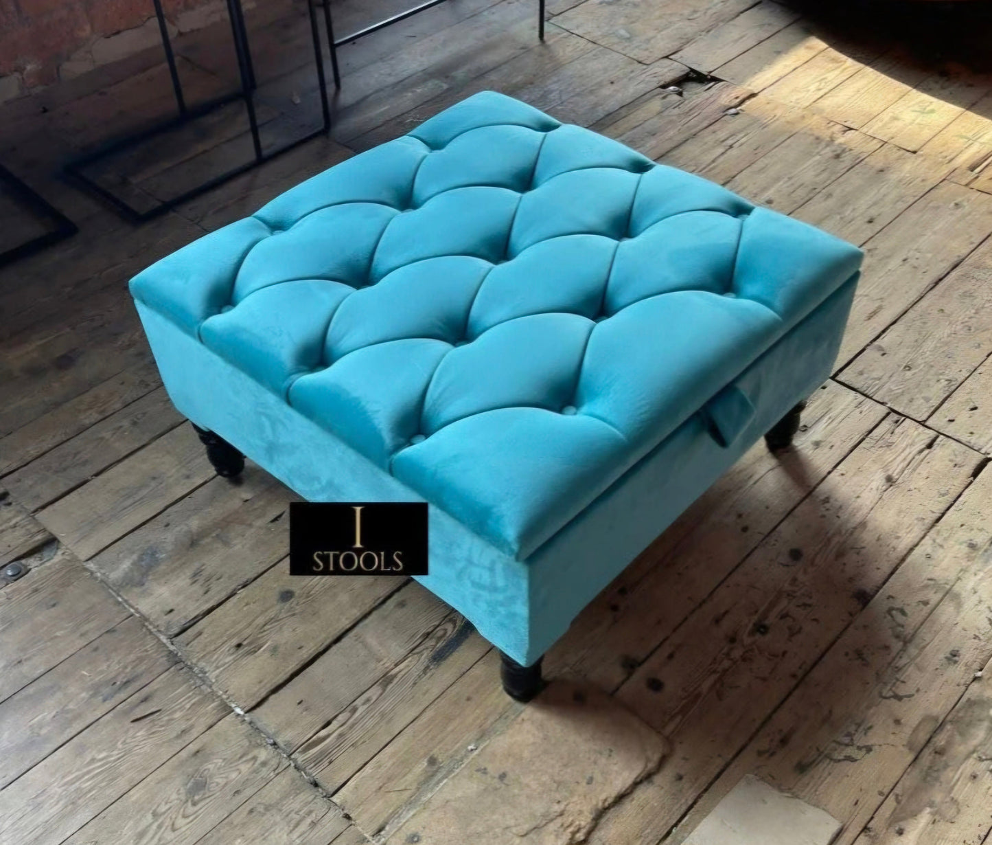Square chesterfield buttoned Storage coffee table bench