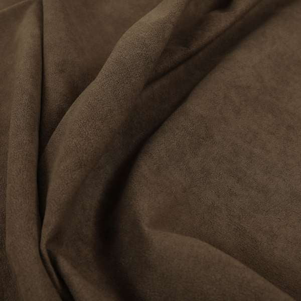 A04717 Brown
