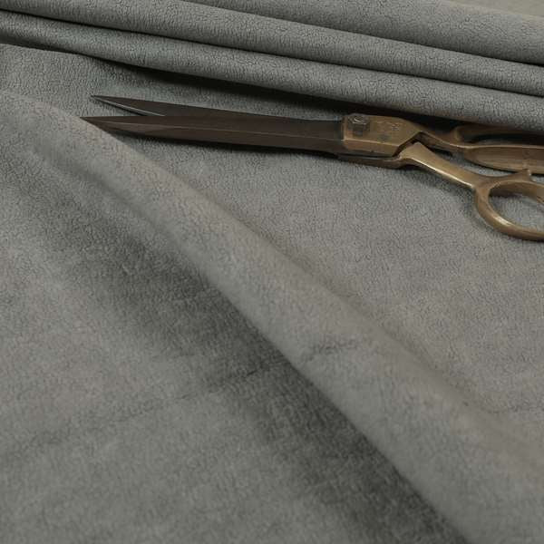 A04726 Grey
