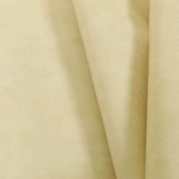 A04728 Cream