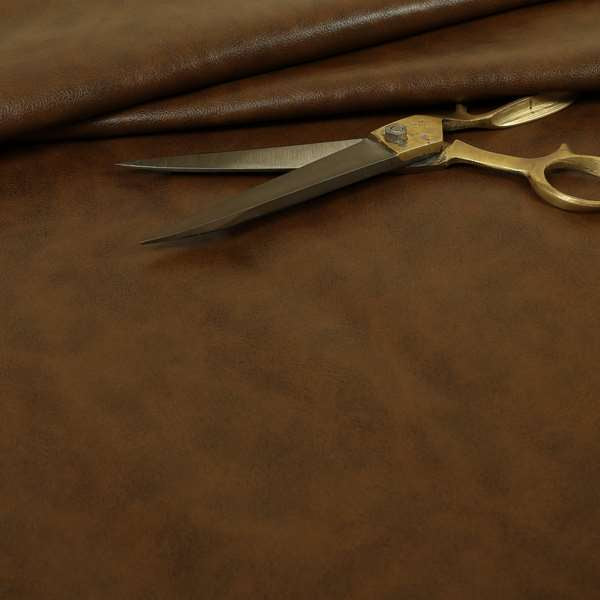 A04740 Brown
