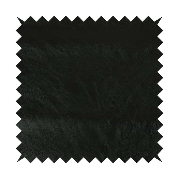 A04735 Black
