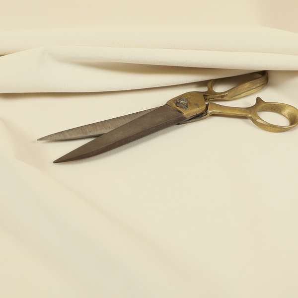 A05012 White