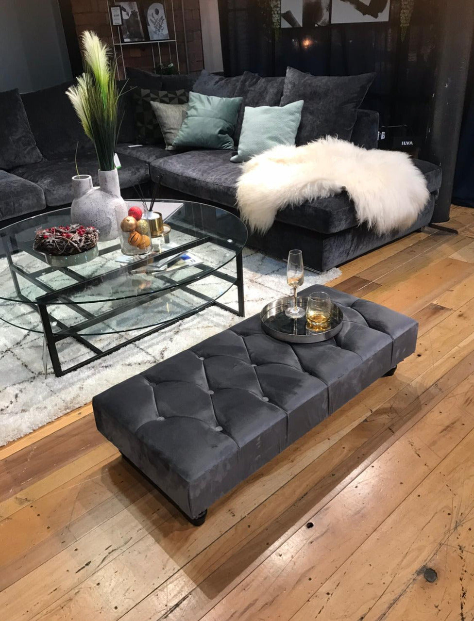 Non storage Chesterfield Footstool Bench, Pouffe footrest