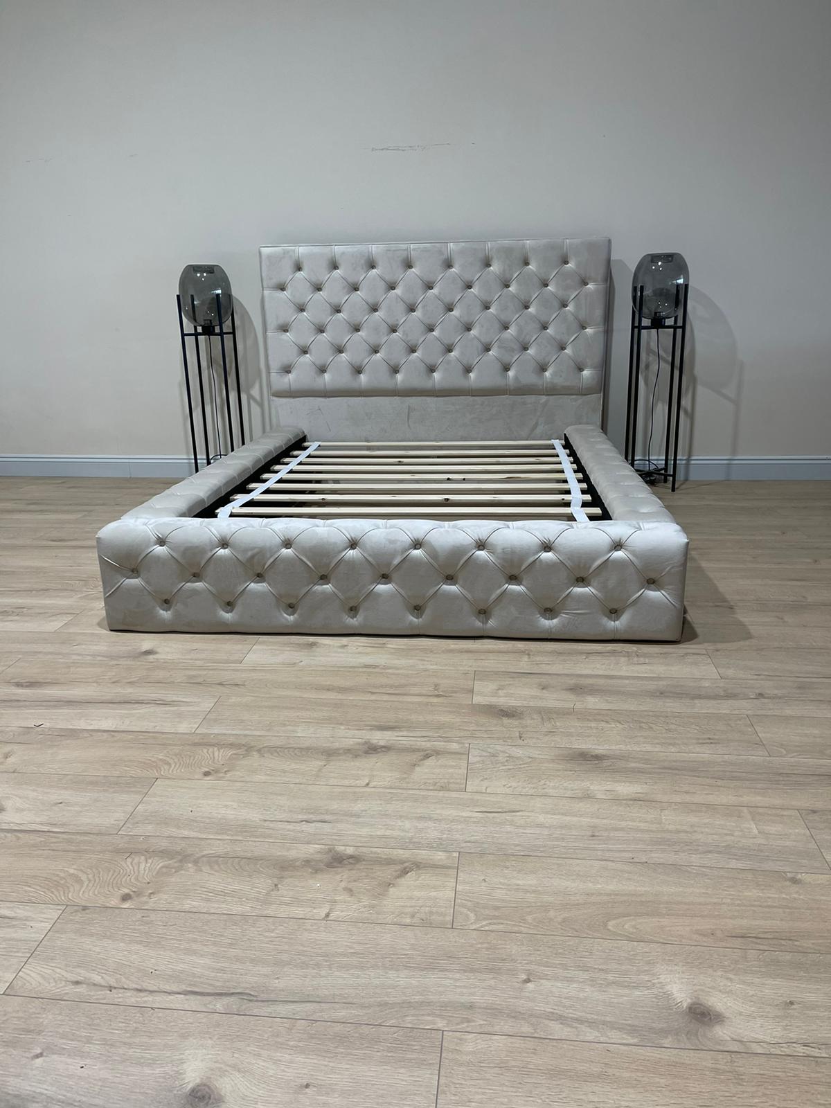 Creamy white bose bed chesterfield tufted matching buttons