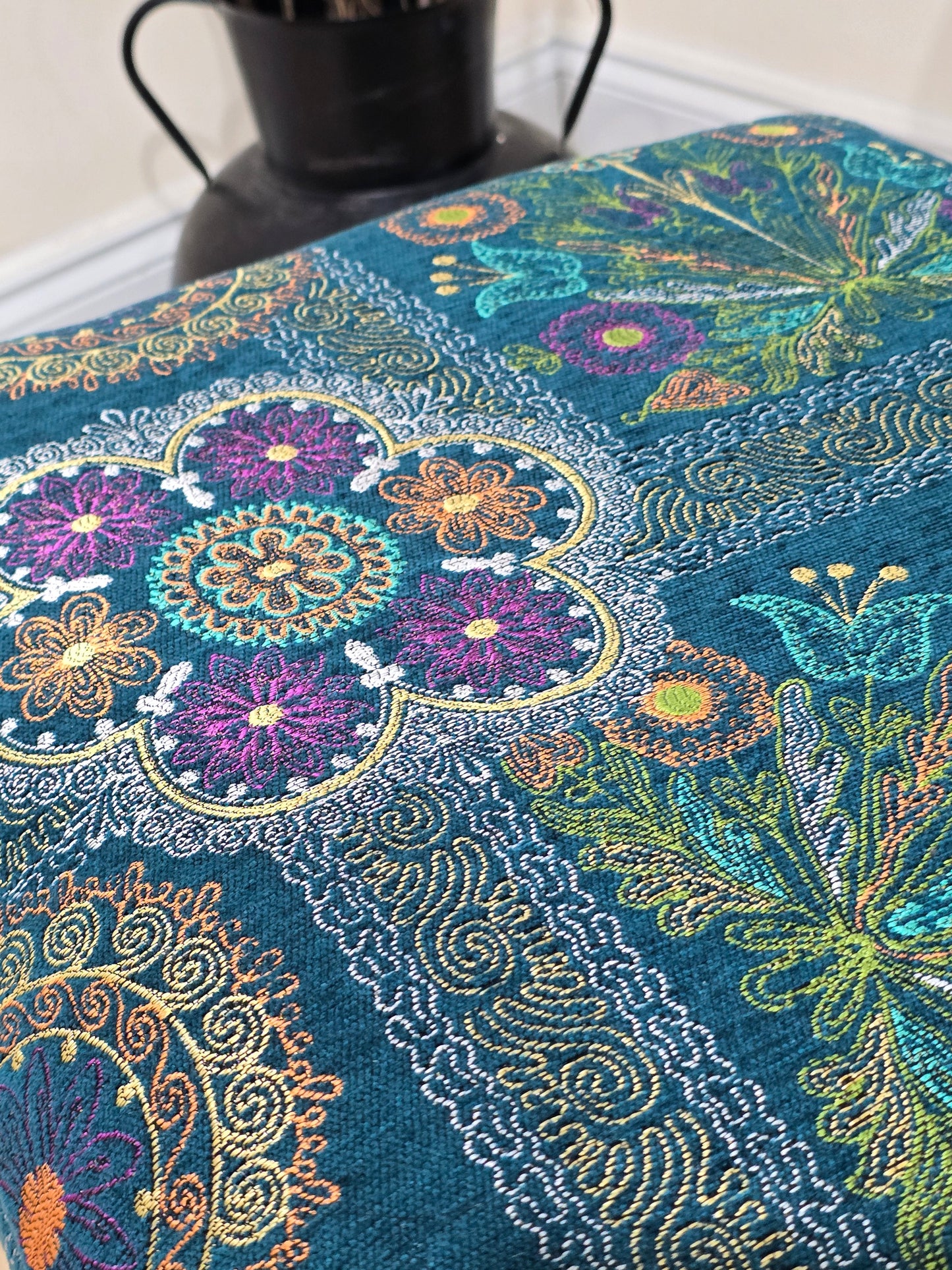 PREMIUM LOOP FLORAL GREEN PATTERN FOOTSTOOL CIRCLE BENCH COFFEE TABLE