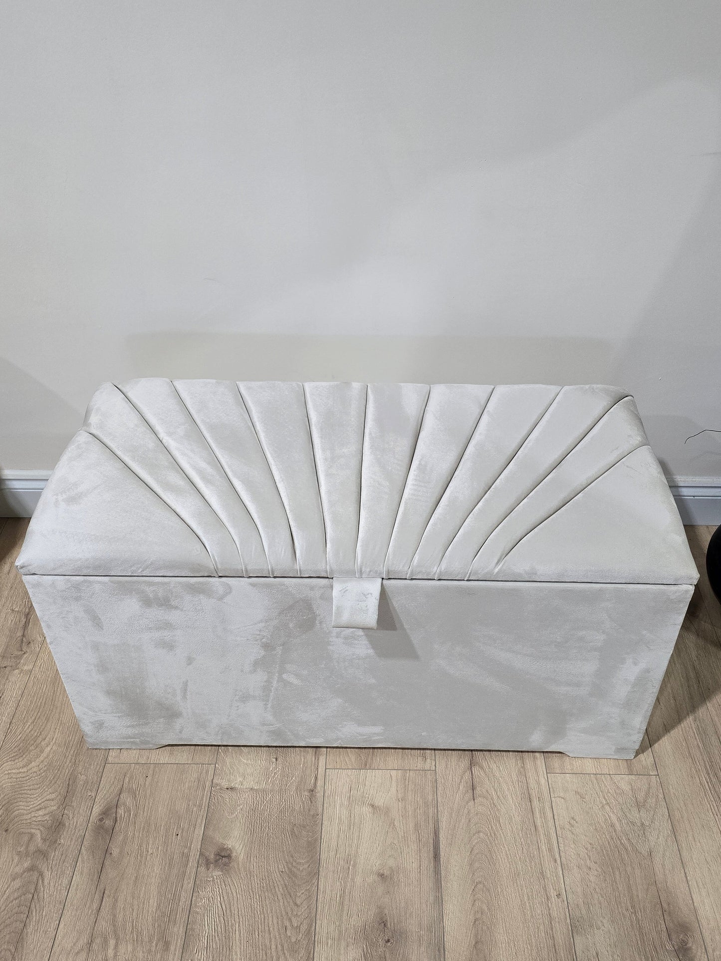 sunshine bedroom Ottoman deep bedroom storage box bench seat