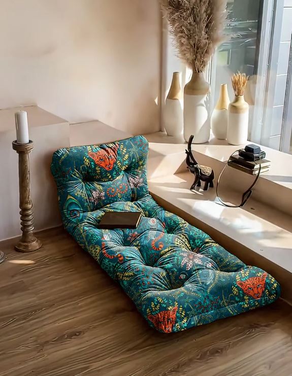 AMAZON GREEN PRINT FLOOR SEATING