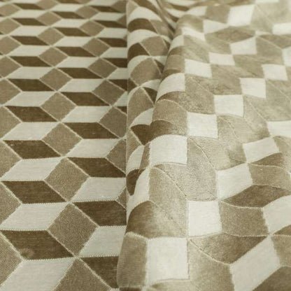 A00080 White Beige