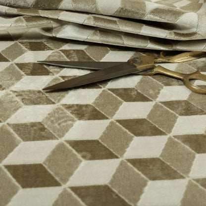 A00080 White Beige