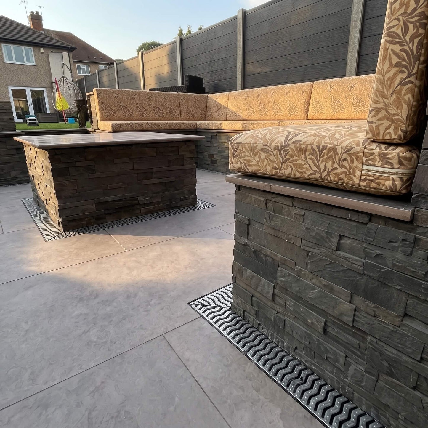 Bespoke waterproof patio seating cushions made with durable canvas fabric for luxury outdoor furniture