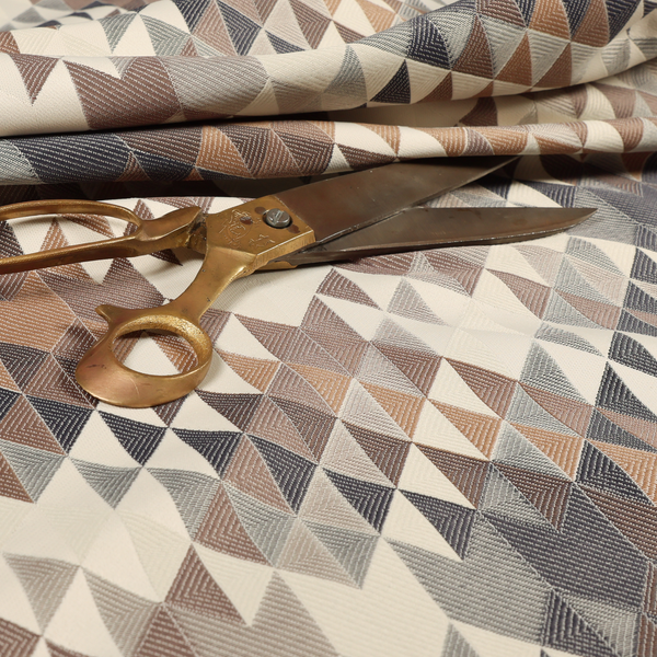 A03378 Grey Cream Brown