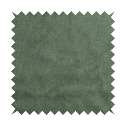 A04767 Green