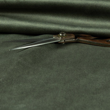 A04767 Green