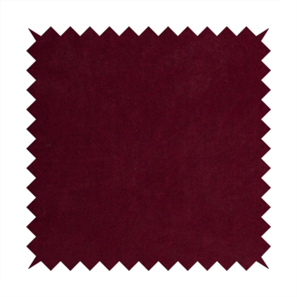 A04777 Red