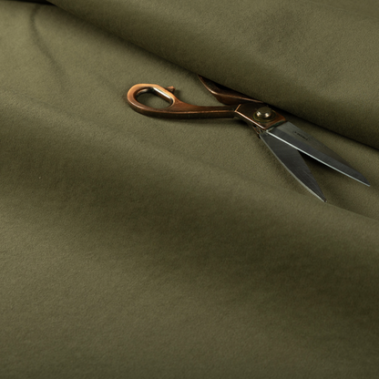 A04751 Green