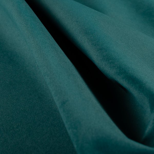 A04760 Peacock Blue