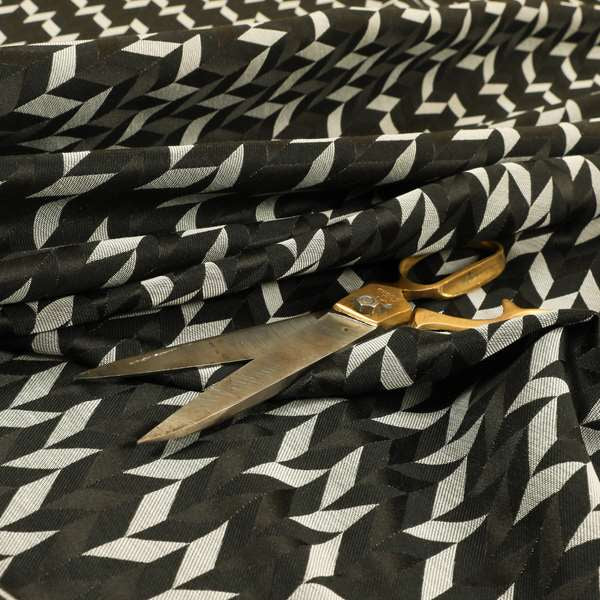 A04945 Black With Grey
