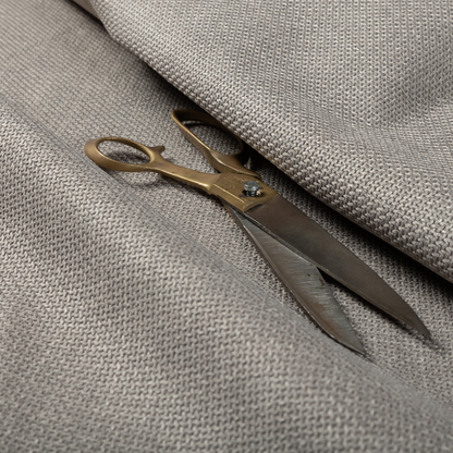 A03136 Elephant Brown